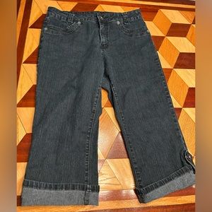 VSH dark denim capris size 14